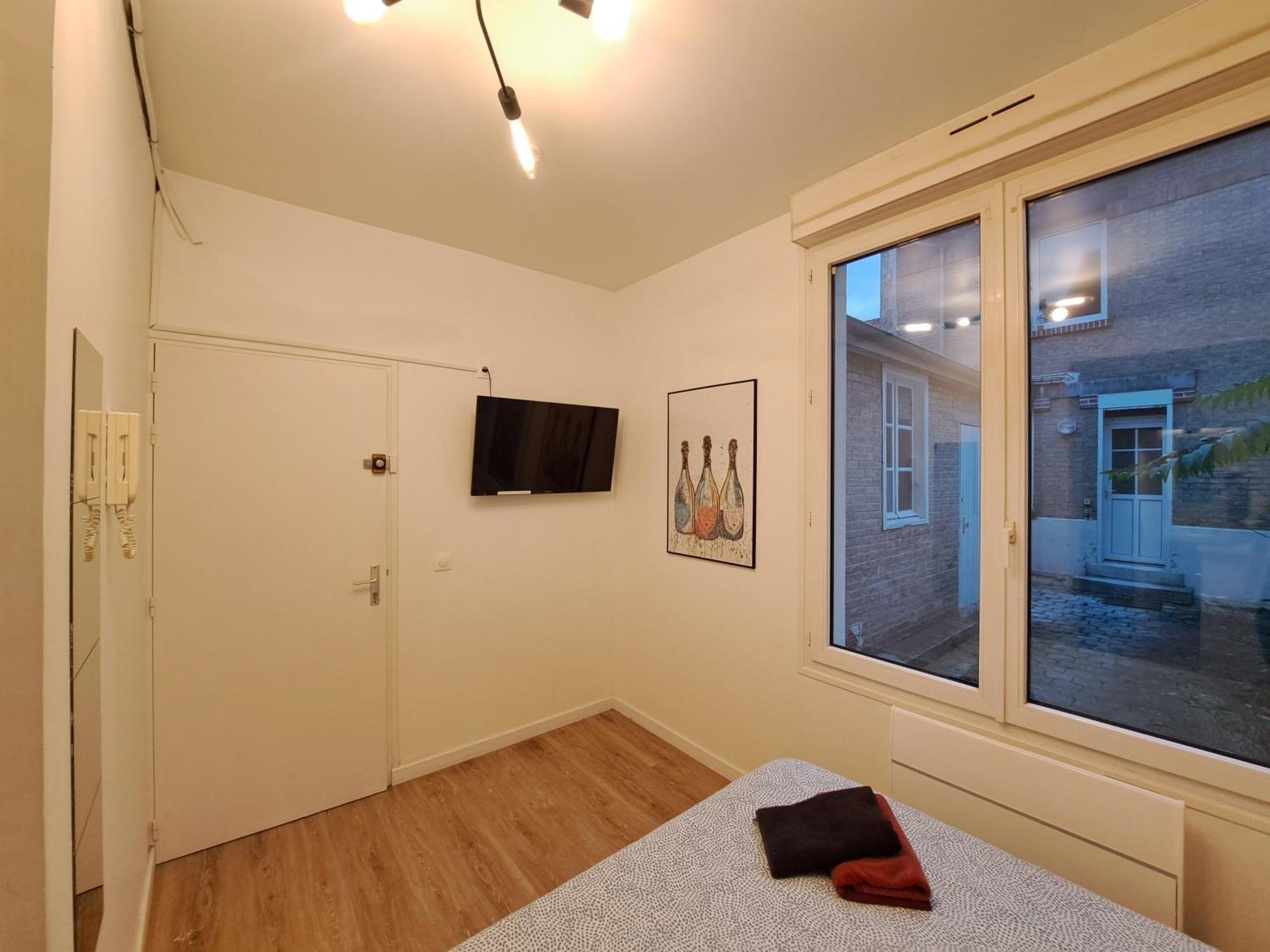 Ferienwohnung Ochorios, Studio Cosy Reims Exterior foto